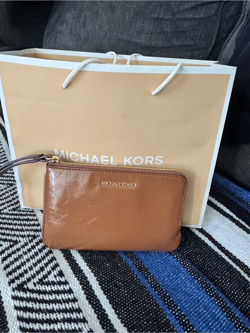 Michael kors wristlet